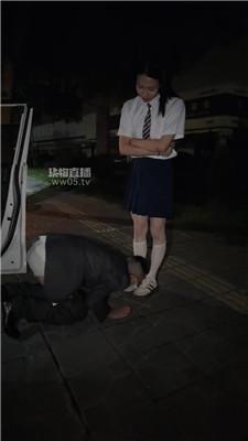 【嘤嘤嘤】车内+户外玩虐司机奴 bf59046