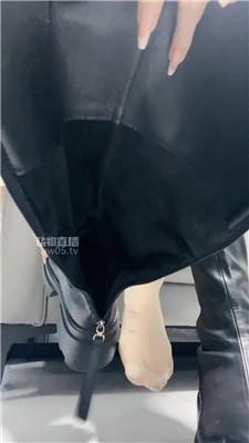 【琳达】酸臭袜顶级过肺    251109-9