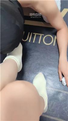 【颜可】棉袜裸足舔-电击虐乳 JS251110-43