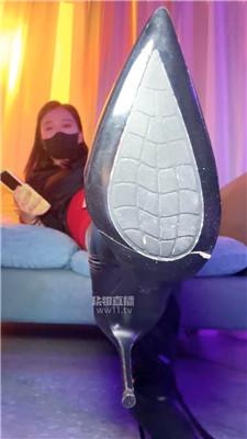 【小妮】油亮丝长靴足臀炸    251219-35