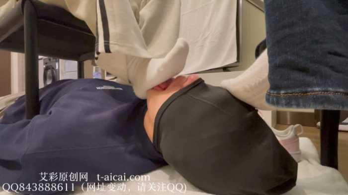 【静琪】学生双s同时舔袜插嘴白袜塞嘴 YC-250530-3 【静琪】学生双s同时舔袜插嘴白袜塞嘴 YC-250530-3
