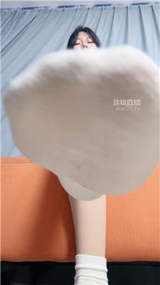 【莓果酱】巨人羞辱胯下视角    251206-5
