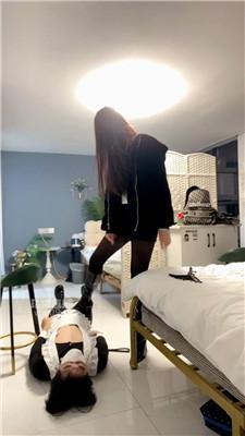 【小懿】cd哥刷礼物只为被虐 bf59638