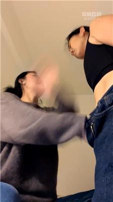 【叉烧饱】窒息S吻耳光舔脚    251204-4