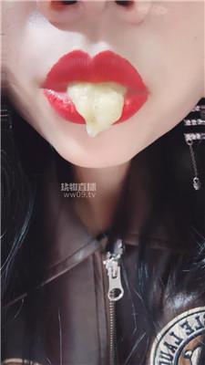 【兔粉粉】口水喂食    251207-25