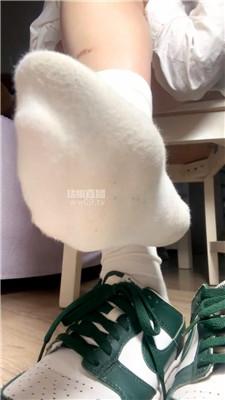 【咬猫】棉袜羞辱戏耍炸J    251207-36