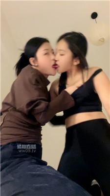 【叉烧饱】S吻虐乳掐脖调教    251207-37