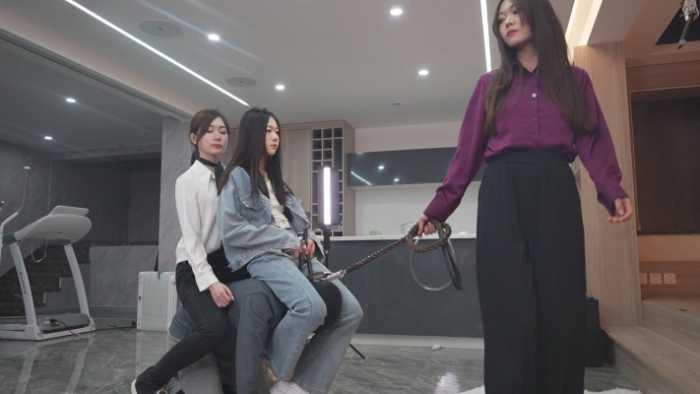 超级三美女YAPOO风格顶级大制作 大量美女成吨圣水混合 YC-250502-8 超级三美女YAPOO风格顶级大制作 大量美女成吨圣水混合 YC-250502-8