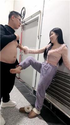 【海海】商场偷偷舔脚 bf59535