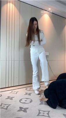【女生也能很暴力】脏鞋抽耳光-白袜辱 bf59503