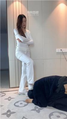 【女生也能很暴力】脏鞋抽耳光-白袜辱 bf59503