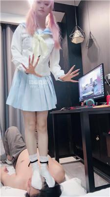 【玉子sama】网瘾少女的脚垫 bf59507