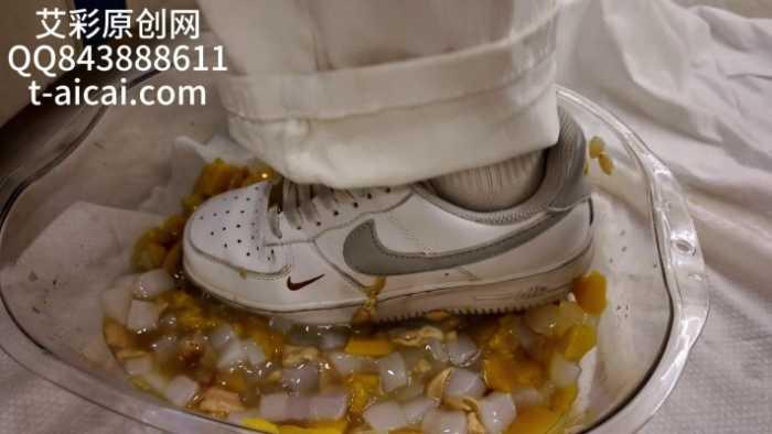 『chnnsct1818』超脏水果罐头制作喂食 YC-250424-3