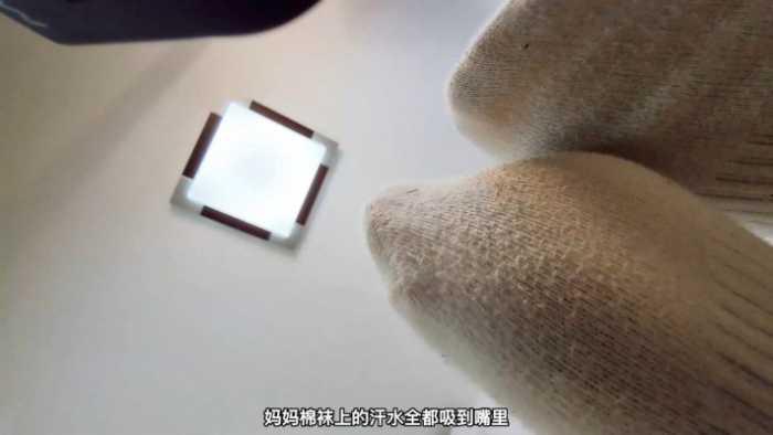 晓G妈妈脚底脏白棉袜肉丝玩贱儿子 当妈妈的玩具POV f字幕版 LCT076f 晓G妈妈脚底脏白棉袜肉丝玩贱儿子 当妈妈的玩具POV f字幕版 LCT076f