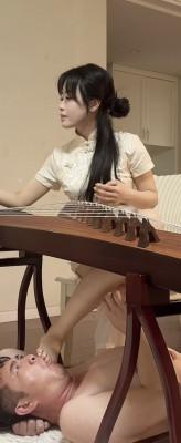 model~~筝仙琴月 弹筝调狗 YC-250415-2