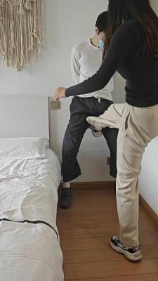 女大学生暴力踢裆虐裆 ACYC-4448 女大学生暴力踢裆虐裆 ACYC-4448