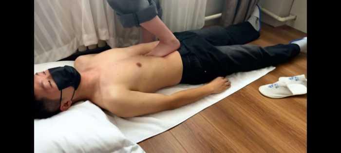 【低价福利】研究生裸足温柔踩踏（1） YC-250412-2