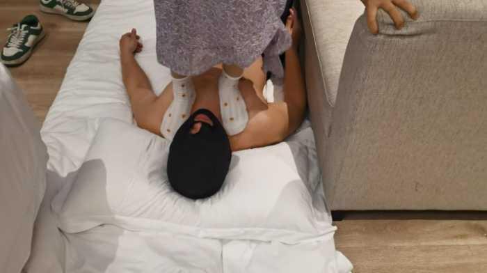 女大小姿和小婵的白袜强制踩之第二弹 YC-250408 女大小姿和小婵的白袜强制踩之第二弹 YC-250408