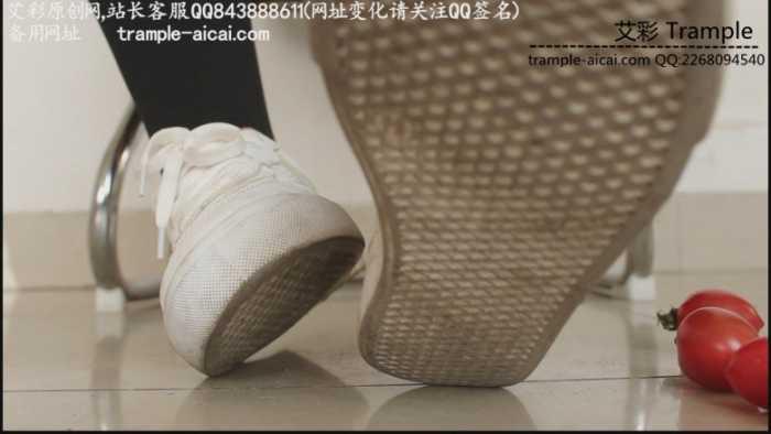 哚儿定制-巨人视角白鞋踩踏辱骂 YC-190409-3 哚儿定制-巨人视角白鞋踩踏辱骂 YC-190409-3