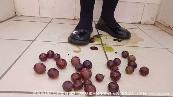 哚儿剧情巨人踩踏葡萄折磨贱奴的日常【精彩剧情篇】 YC-200919-6
