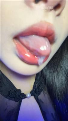 【奈诗】口水怼脸舔屏    251127-14