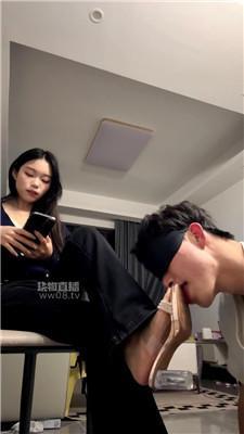【醒醒】强迫清理脏鞋-脚喂酸奶 JS251129-23