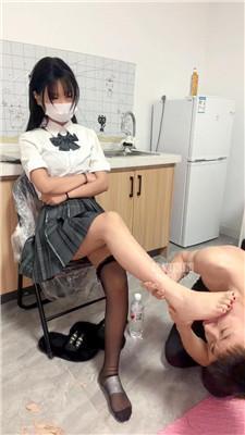【阳yang酱】JK小主黑丝踩喂食 bf59429