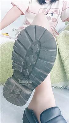 【依甜】羞辱贱狗全家    260106-36